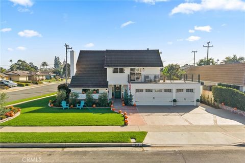 Photo of 242 Garfield Ave, Placentia, CA 92870 (MLS # PW25255743)