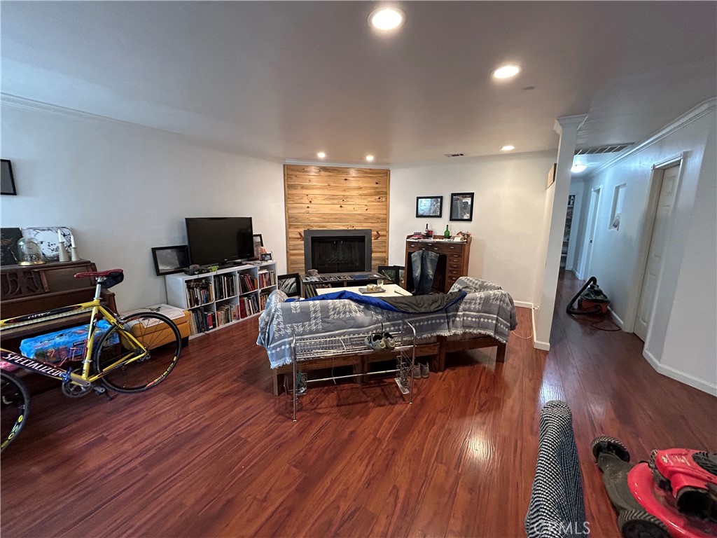 309 Camino Lobo