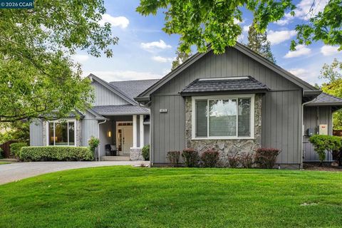 Photo of 4075 Arbolado Drive Dr, Walnut Creek, CA 94598 (MLS # 41132588)