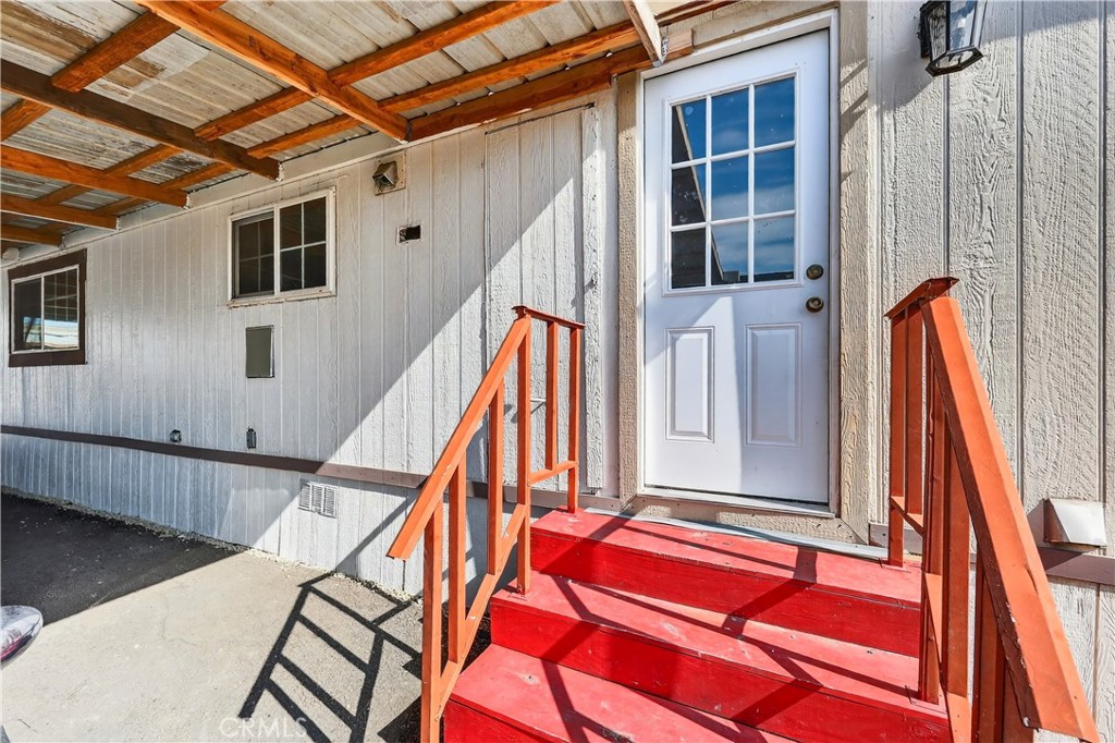 5450 N Paramount 169