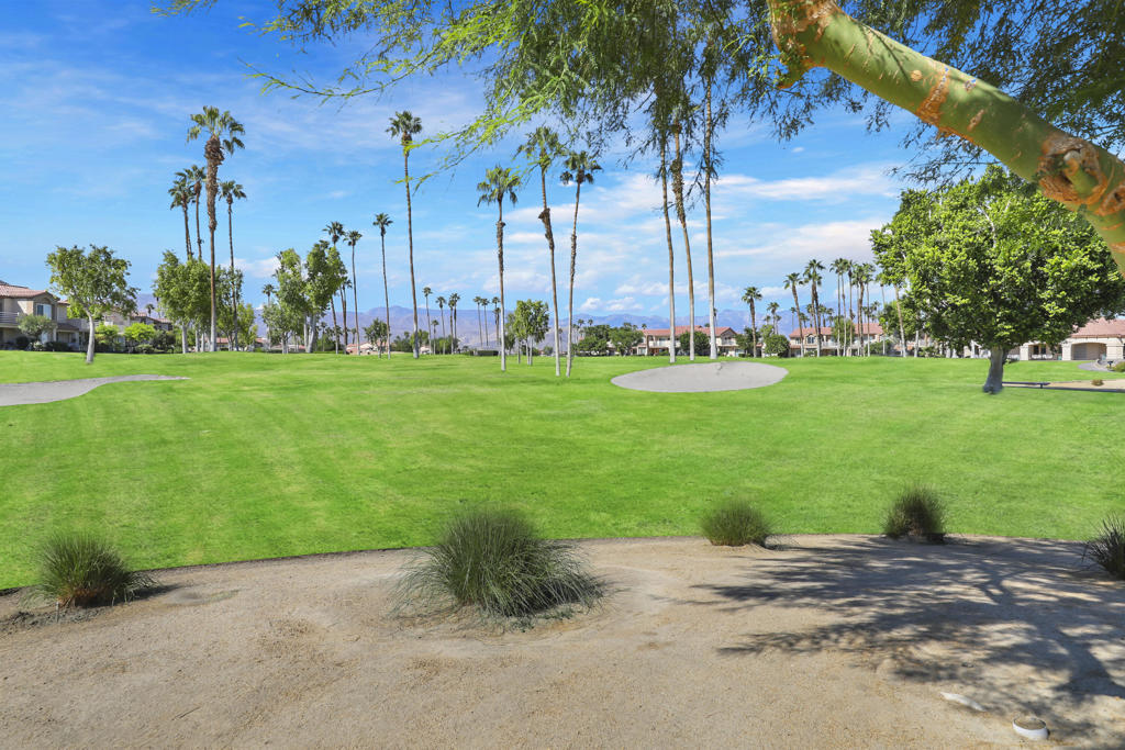 Palm Royale - Residential