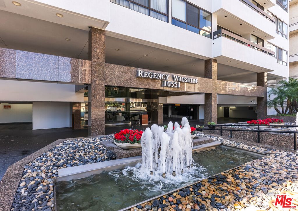 Photo of 10551 Wilshire Boulevard #1002, Los Angeles, CA 90024 (MLS # 25559287)