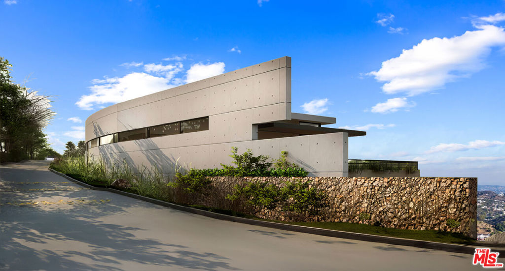 2424 Braircrest Road