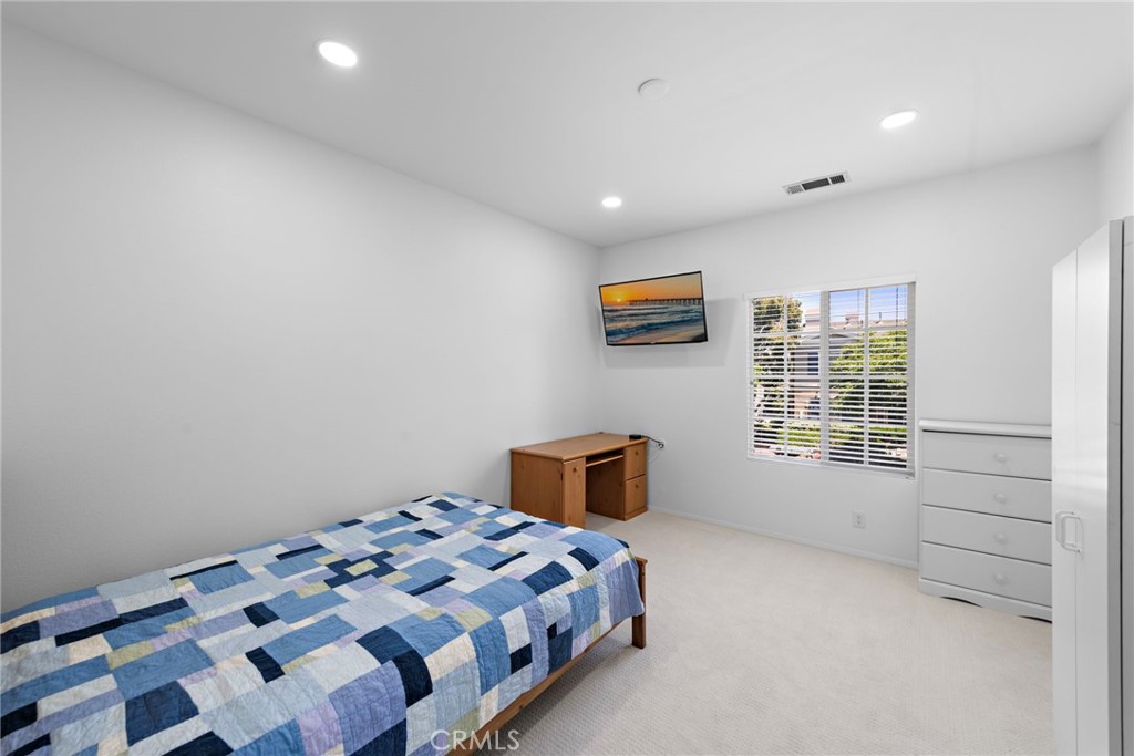 Charleston Place (CHAR) - Residential