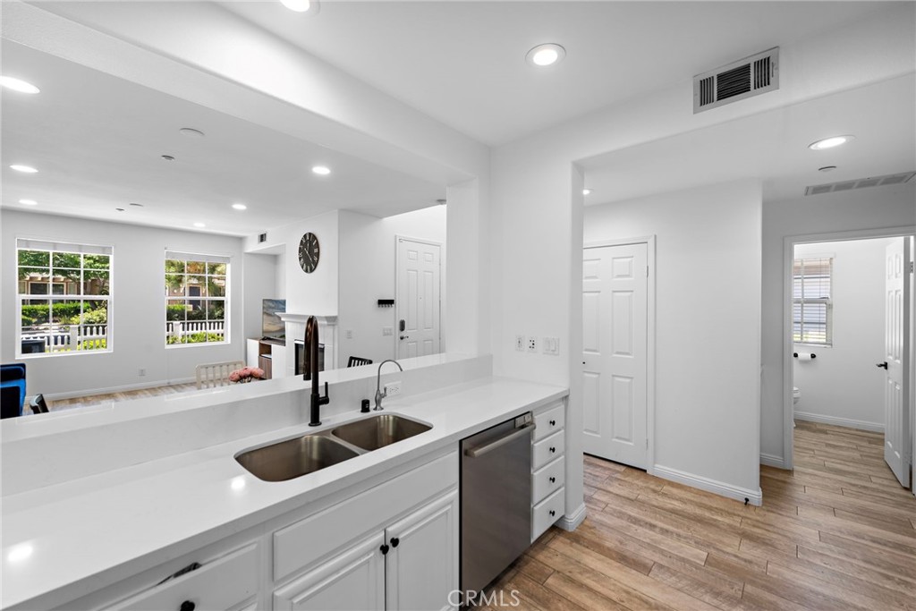 Charleston Place (CHAR) - Residential