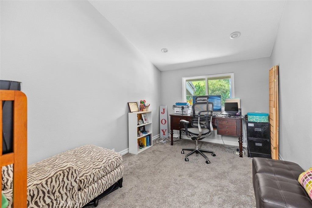 27215 Stagewood Court, Laguna Hills CA 92653 - Photo 17