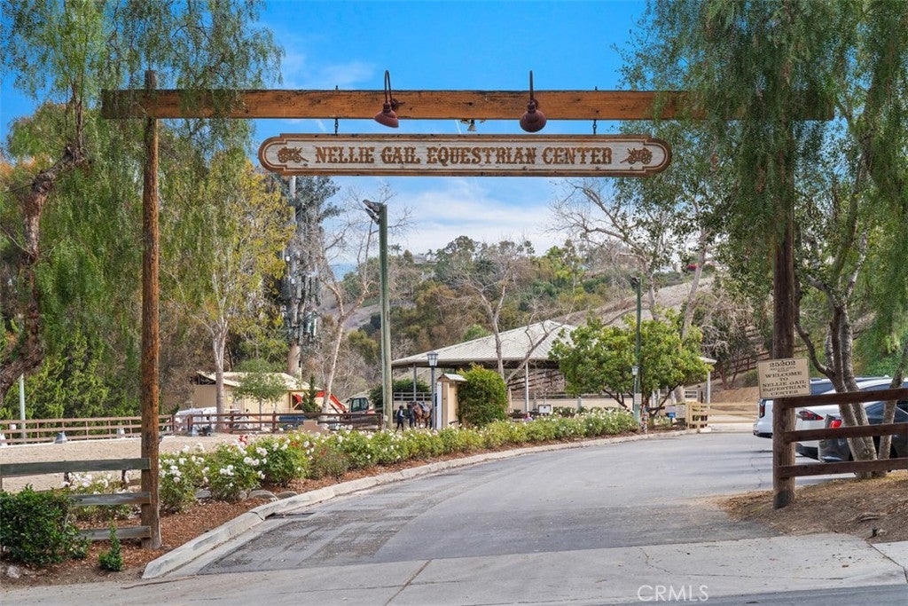 27215 Stagewood Court, Laguna Hills CA 92653 - Photo 36