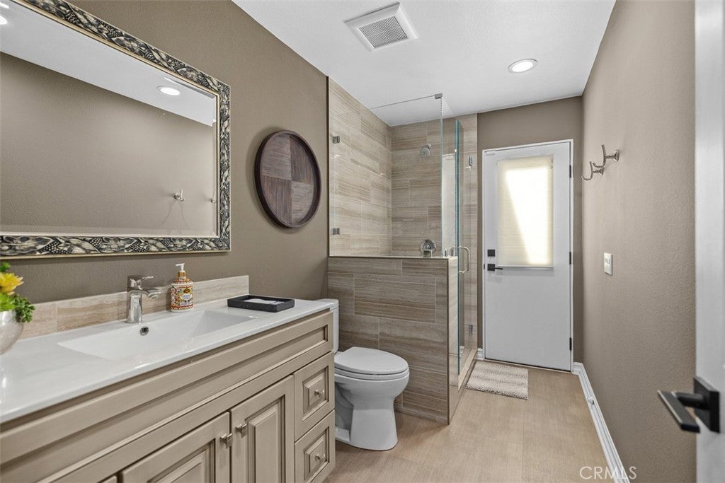 27215 Stagewood Court, Laguna Hills CA 92653 - Photo 13