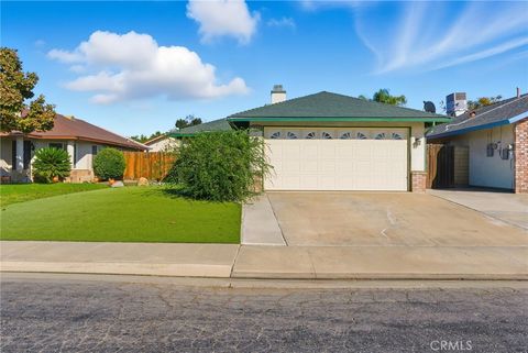 Photo of 3812 Millay Way, Bakersfield, CA 93311 (MLS # OC25247238) Photo of 3812 Millay Way, Bakersfield, CA 93311 (MLS # OC25247238)