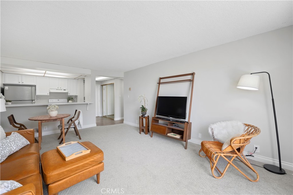 2601 E Ocean Boulevard 208