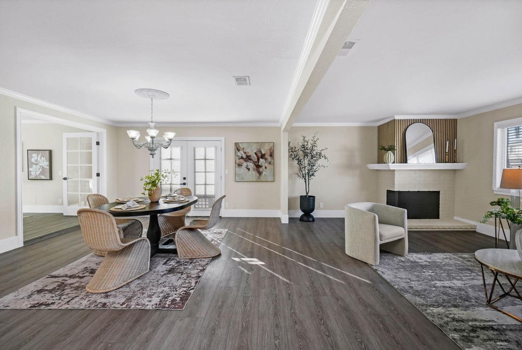 Properties 4 1144 1144 El Dorado Dr