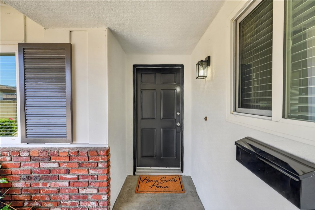 12832 Adams