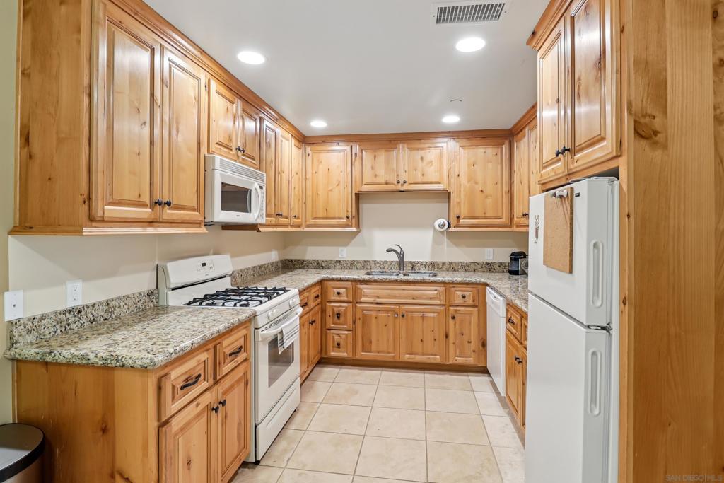 Ramona - Residential