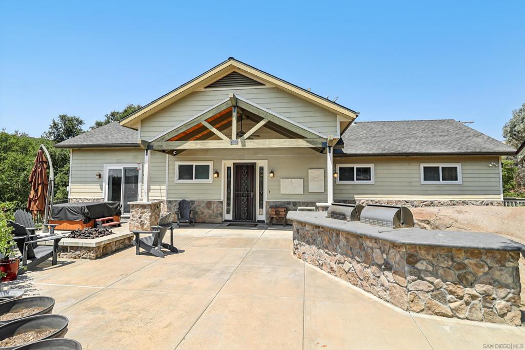 Ramona - Residential