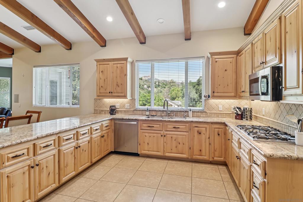 Ramona - Residential