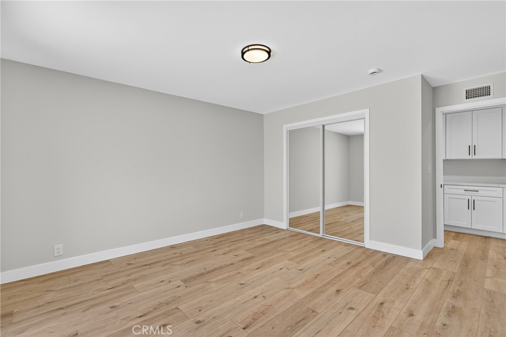 Tom Paul (W) (133) - Residential