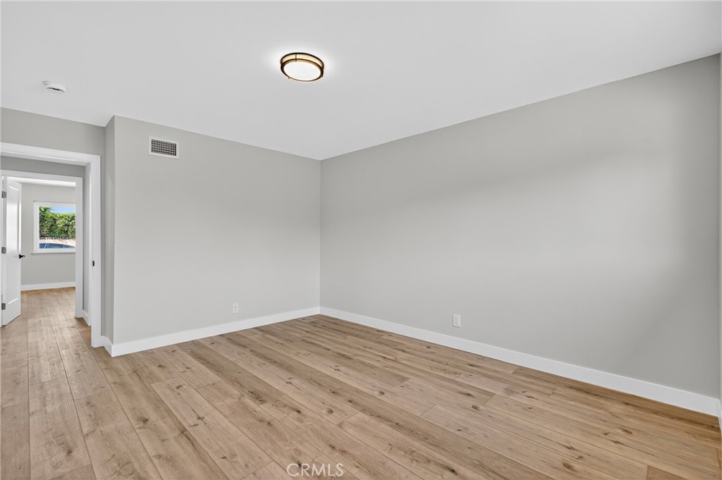 Tom Paul (W) (133) - Residential