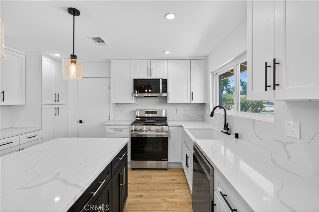 Tom Paul (W) (133) - Residential