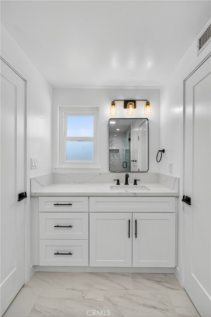 Tom Paul (W) (133) - Residential