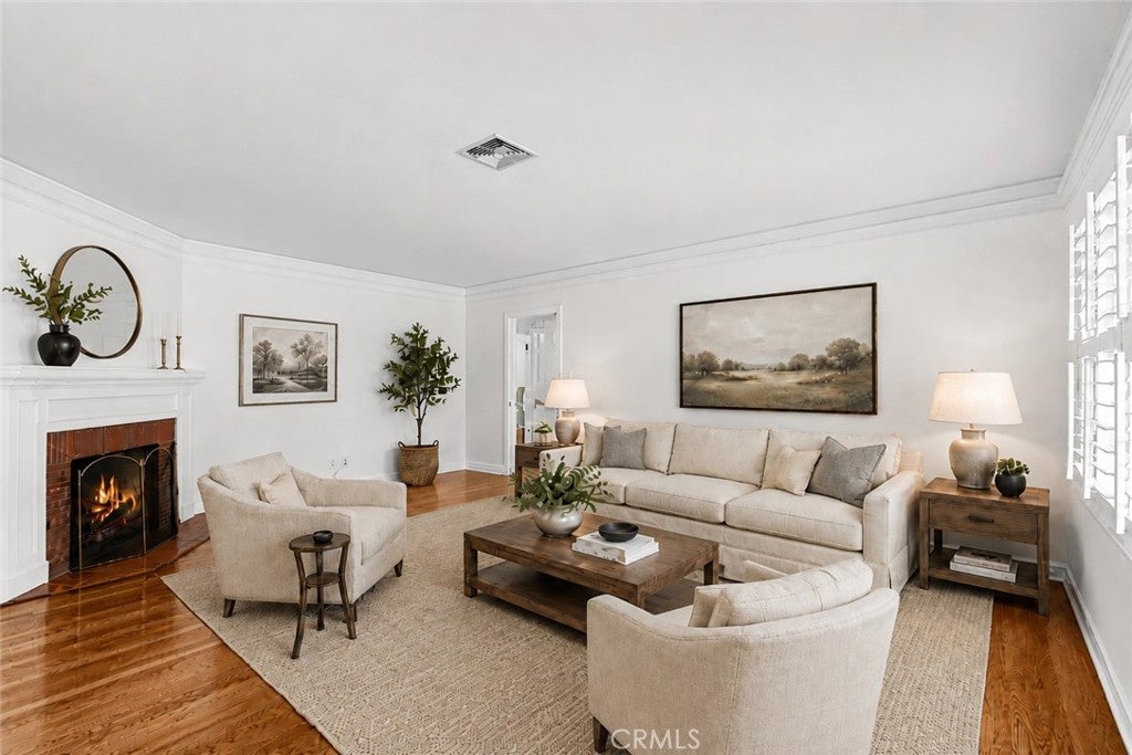 424 Tufts