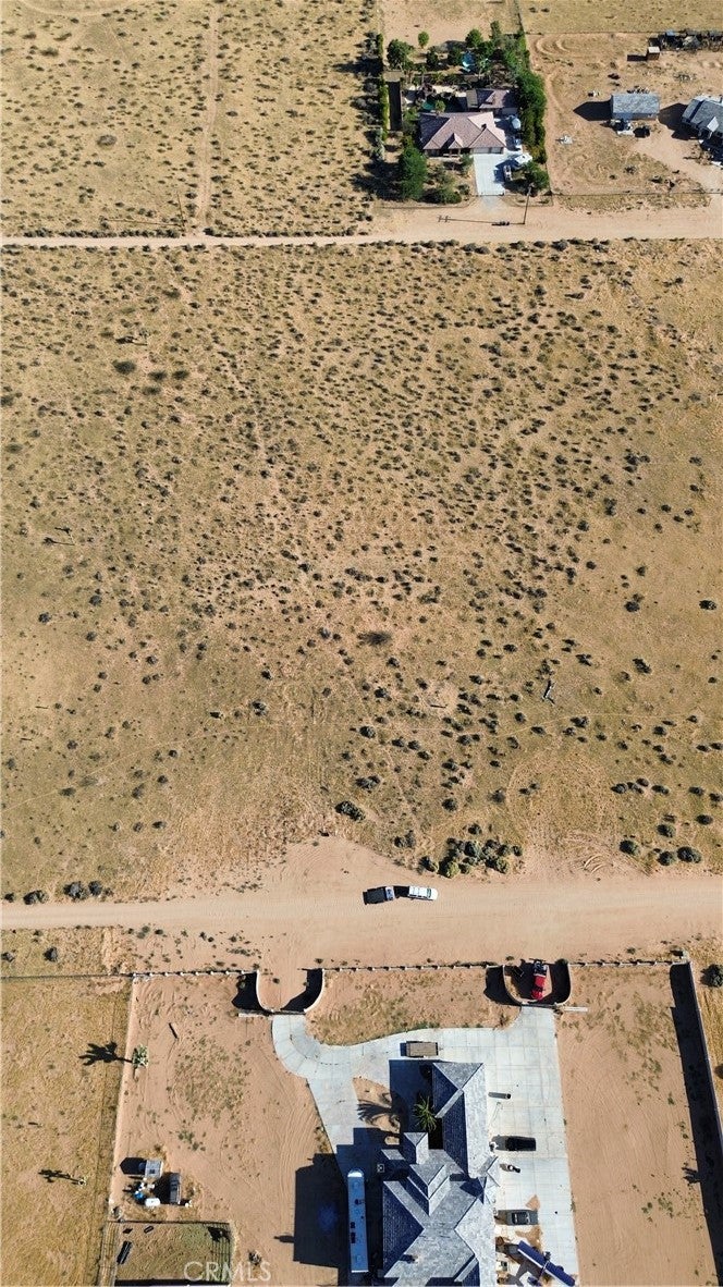 2 Little Teepee Road