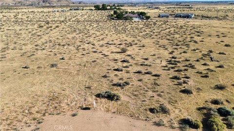 Photo of 2 Little Teepee Road, Apple Valley, CA 92307 (MLS # HD26144491)