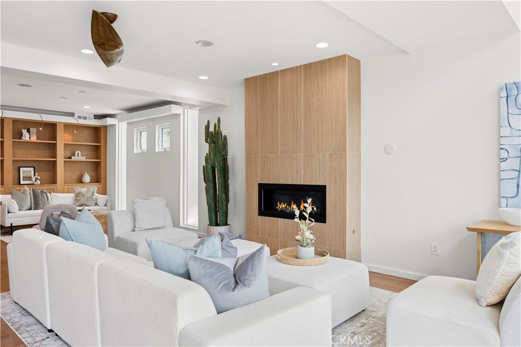 324 Prospect Street