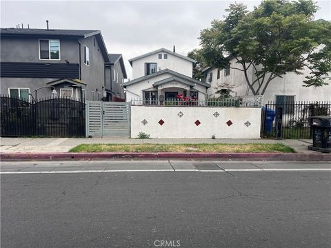 Photo of 10970 Avalon Boulevard, Los Angeles, CA 90061 (MLS # DW25098987)