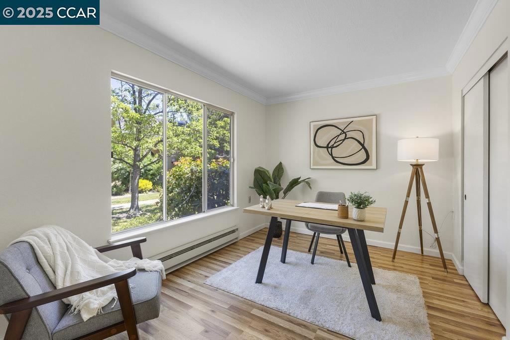 ROSSMOOR - Residential