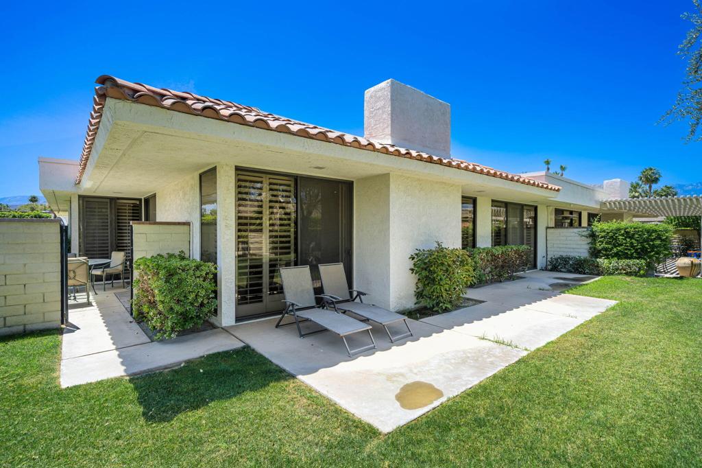 The Springs C.C. - Residential Lease