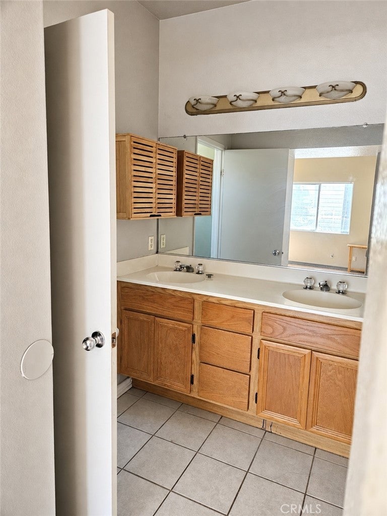 3593 Cougar Canyon