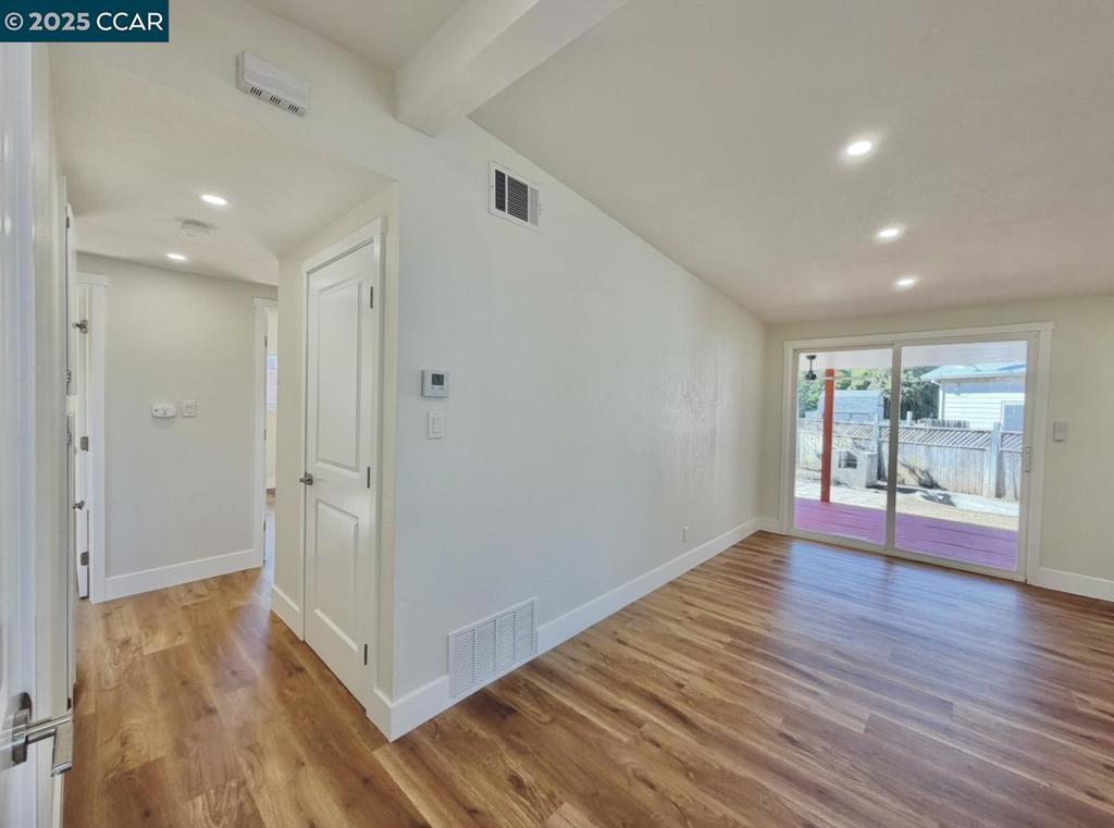 BEVERLY HILLS - Residential