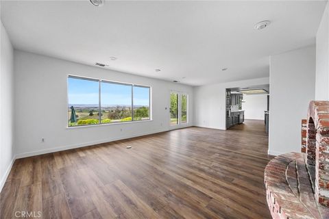 Tiny photo for 4205 High Grove Road RD, Templeton, CA 93465 (MLS # PI26091684)