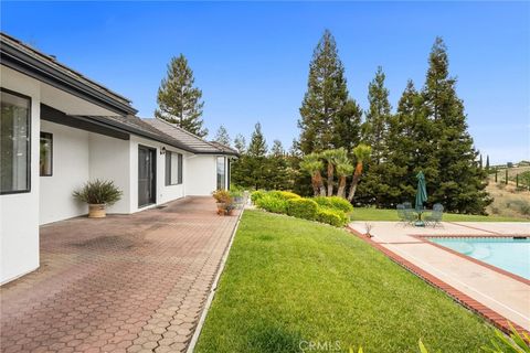 Tiny photo for 4205 High Grove Road RD, Templeton, CA 93465 (MLS # PI26091684)