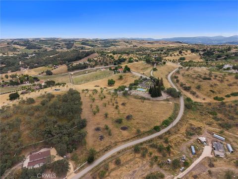 Tiny photo for 4205 High Grove Road RD, Templeton, CA 93465 (MLS # PI26091684)