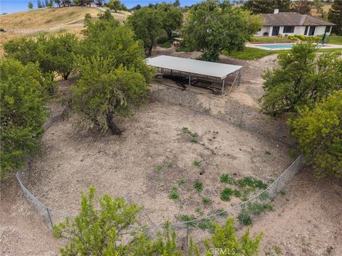 Tiny photo for 4205 High Grove Road RD, Templeton, CA 93465 (MLS # PI26091684)