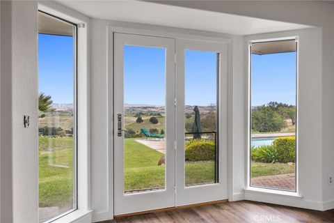Tiny photo for 4205 High Grove Road RD, Templeton, CA 93465 (MLS # PI26091684)