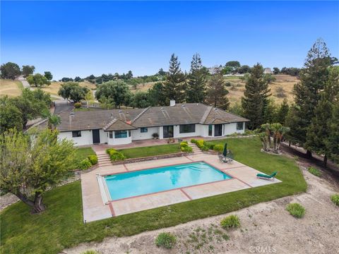 Tiny photo for 4205 High Grove Road RD, Templeton, CA 93465 (MLS # PI26091684)
