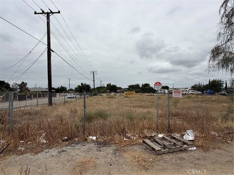 Photo of 10044 Mission Blvd BLVD, Jurupa Valley, CA 92509 (MLS # OC26141689)