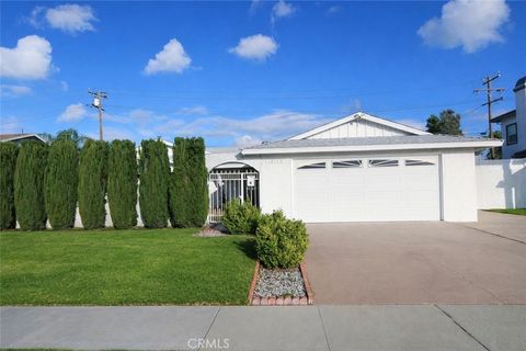 Photo of 14172 Swan St, Westminster, CA 92683 (MLS # PW26037869)
