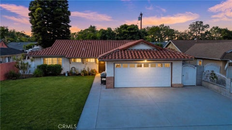 Photo of 2813 W Brook ST, Santa Ana, CA 92704 (MLS # PW26105269)