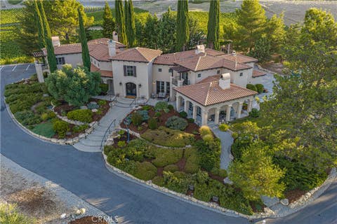 Photo of 1455 Kiler Canyon Road, Paso Robles, CA 93446 (MLS # NS26170021)