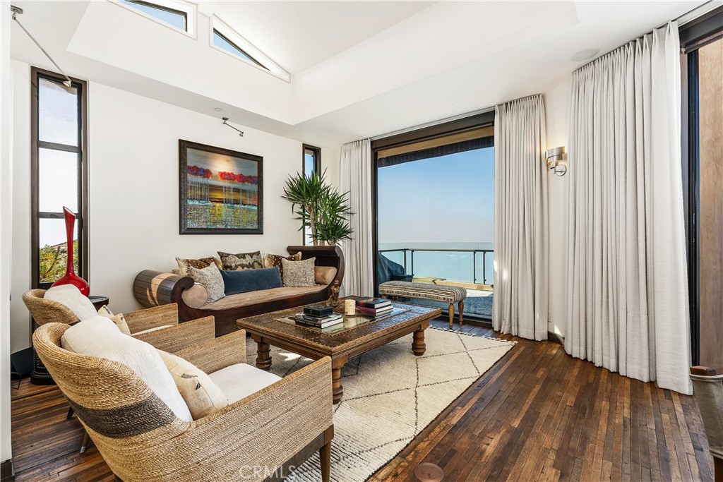 Upper Diamond (UD) - Residential Lease