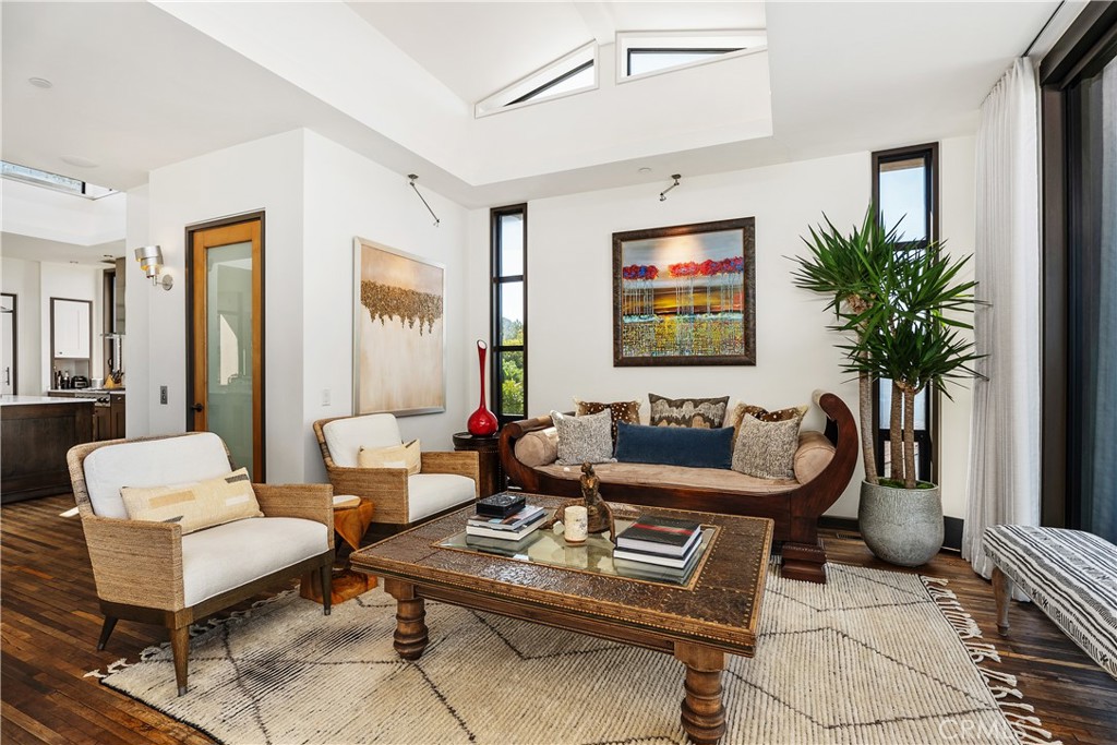 Upper Diamond (UD) - Residential Lease