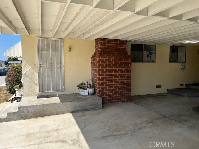 203 S Thomas Street