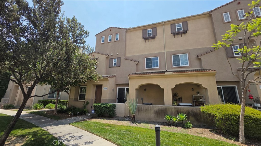 Welcome to 31180 Lavender Court #166, Temecula, CA
Located in the desirable gated community of Temecula Lane, this beautifully maintained tri-level town-home offers 3 spacious bedrooms, 2.5 bathrooms, a private patio, and an attached 2-car garage with over 1,500 sq. ft. of living space.
The first floor features a bright and open layout with a family room, dining area, and a well-appointed kitchen complete with granite countertops, upgraded cabinetry, and a large center island with bar seating—perfect for entertaining. Also on the main level are a convenient half bathroom, direct access to the garage, and plantation shutters for windows.
On the second level, you'll find two bedrooms with full bath along with washer and dryer closet, while the third level is dedicated to the primary suite featuring a large bedroom and en-suite bathroom for added privacy with views of Temecula hills.
Community amenities include a sparkling pool, spa, BBQ area, walking trails, parks, and a clubhouse. Ideally situated near Great Oak High School, Earl Stanley Gardner Middle School, Pechanga Casino Resort, shopping, dining, I-15 freeway access, Old Town Temecula, golf courses, and world-famous Temecula Wineries.
Don’t miss this opportunity to live in one of South Temecula’s most sought-after gated communities!