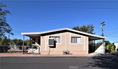 Photo of 45446 7Th St East 21 St #21, Lancaster, CA 93535 (MLS # SR25245419) Photo of 45446 7Th St East 21 St #21, Lancaster, CA 93535 (MLS # SR25245419)