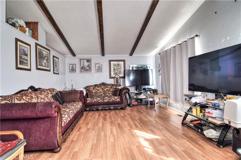 45446 7Th St East 21 21