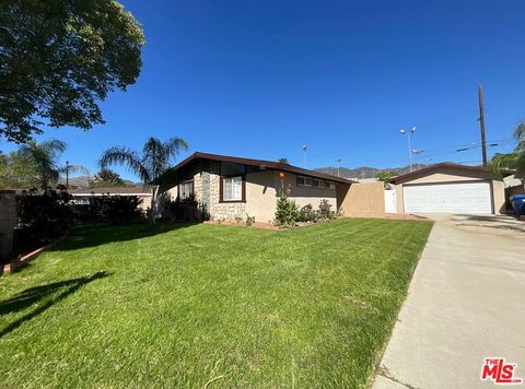 13108 Fellows Avenue Sylmar CA 91342