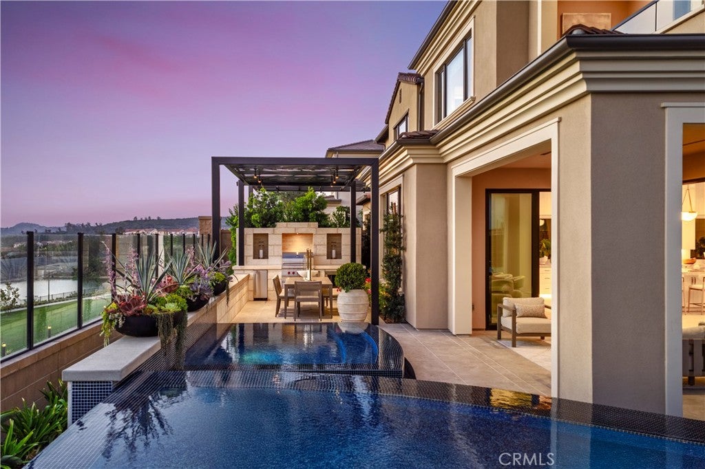 417 Narcissus, Irvine CA 92602 - Photo 8